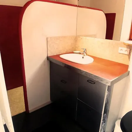 Maisonnette Avec Acces Piscine Apartamento Simiane-la-Rotonde