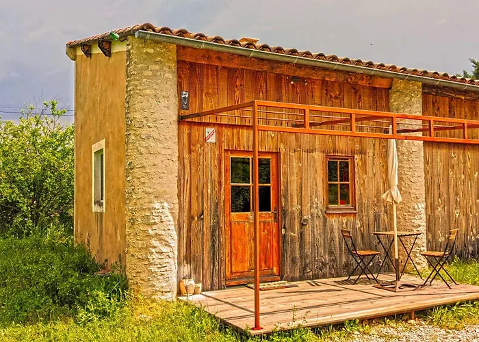Maisonnette Avec Accès Piscine