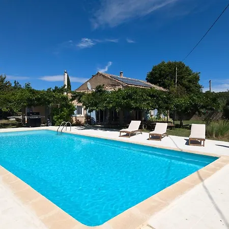 Maisonnette Avec Acces Piscine * Simiane-la-Rotonde
